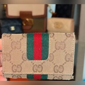 Authentic Gucci Monogram Key Holder